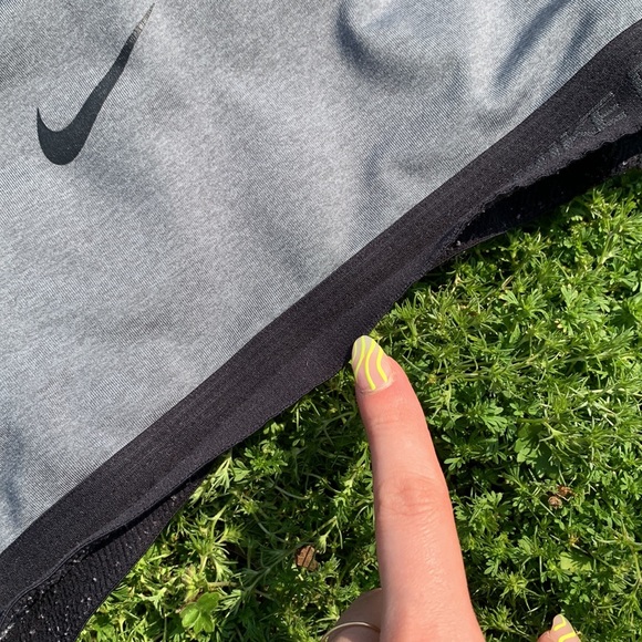 NIKE PRO Dark Grey & Black Sports Bra DRI-FIT Size Medium - Picture 8 of 12